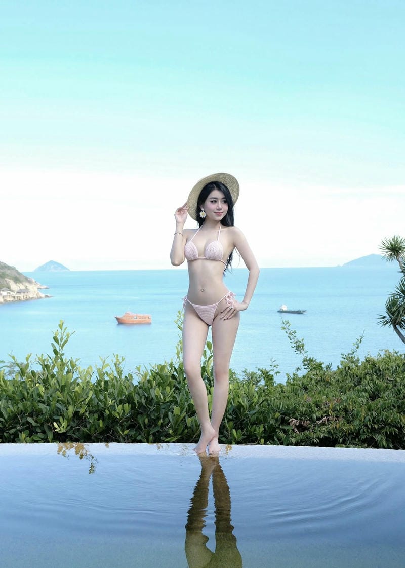 lê kim loan mặc bikini 1