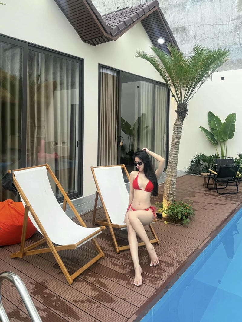 lê kim loan mặc bikini 12