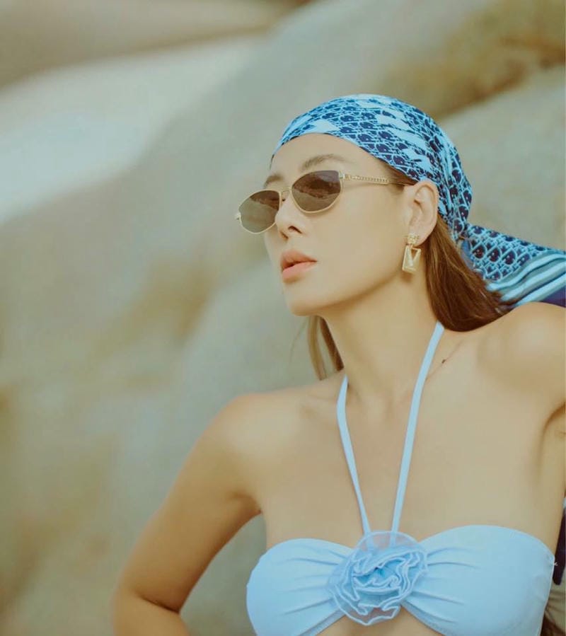 nam thư bikini 4