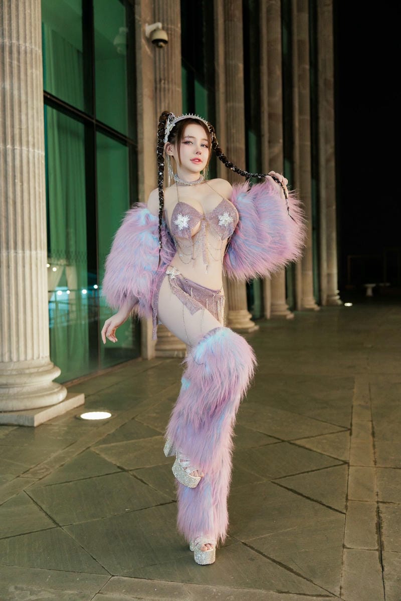 ngân 98 bikini 18