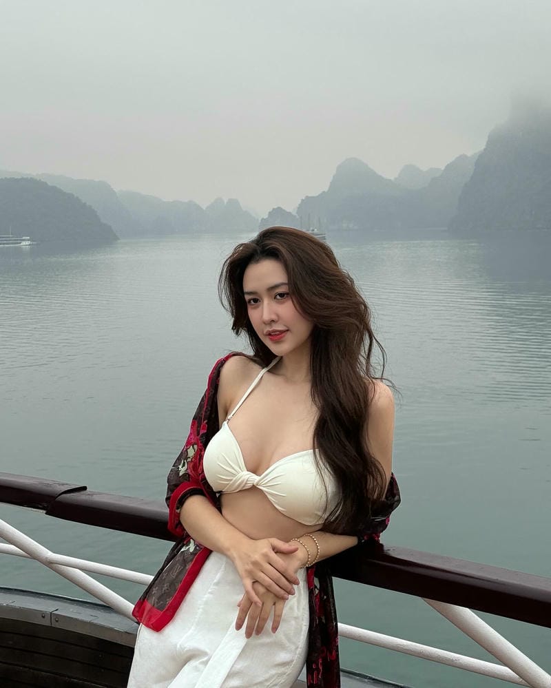 quyên qui bikini 17