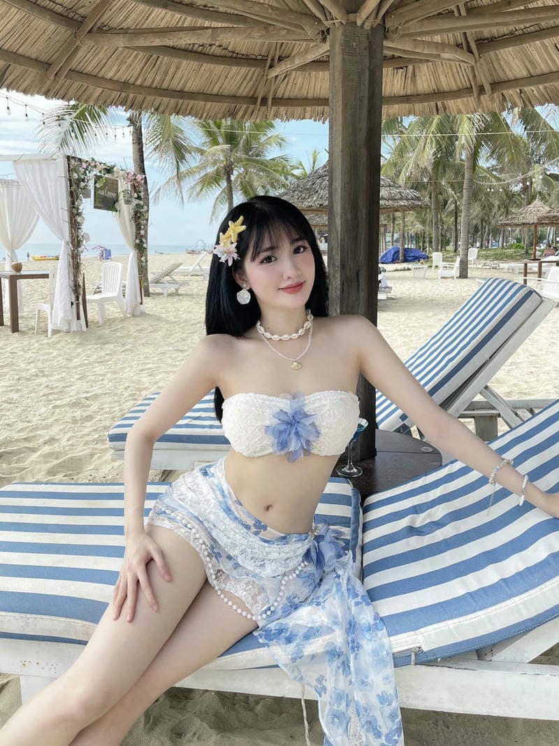vũ thị khánh huyền bikini 1