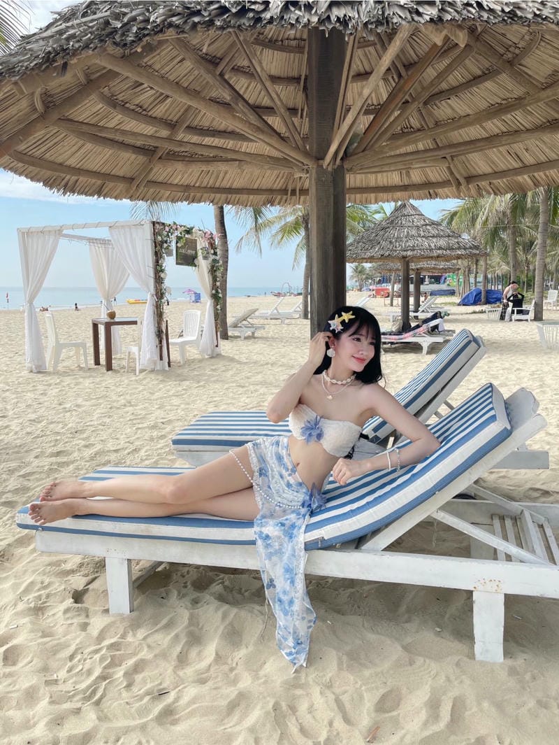 vũ thị khánh huyền bikini 4