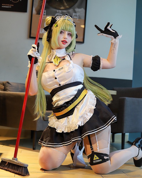 cosplay hầu gái 20