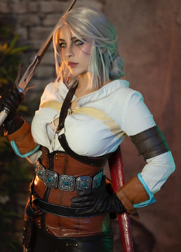 ciri cosplay 25