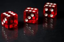 Tài xỉu online – Loại hình cá cược đỏ đen hot nhất tại V9bet