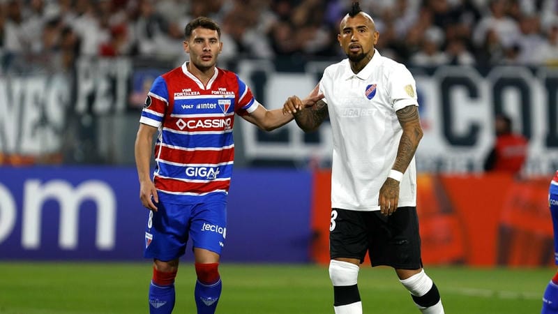  Dân cá cược nghiên cứu kết quả bóng đá để bắt kèo tài xỉu