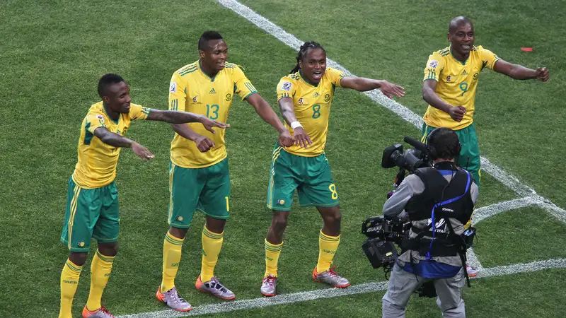 Siphiwe Tshabalala – World Cup 2010, khởi đầu hoàn hảo cho châu Phi