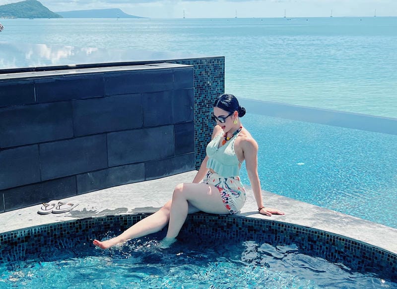 angela phương trinh bikini 1