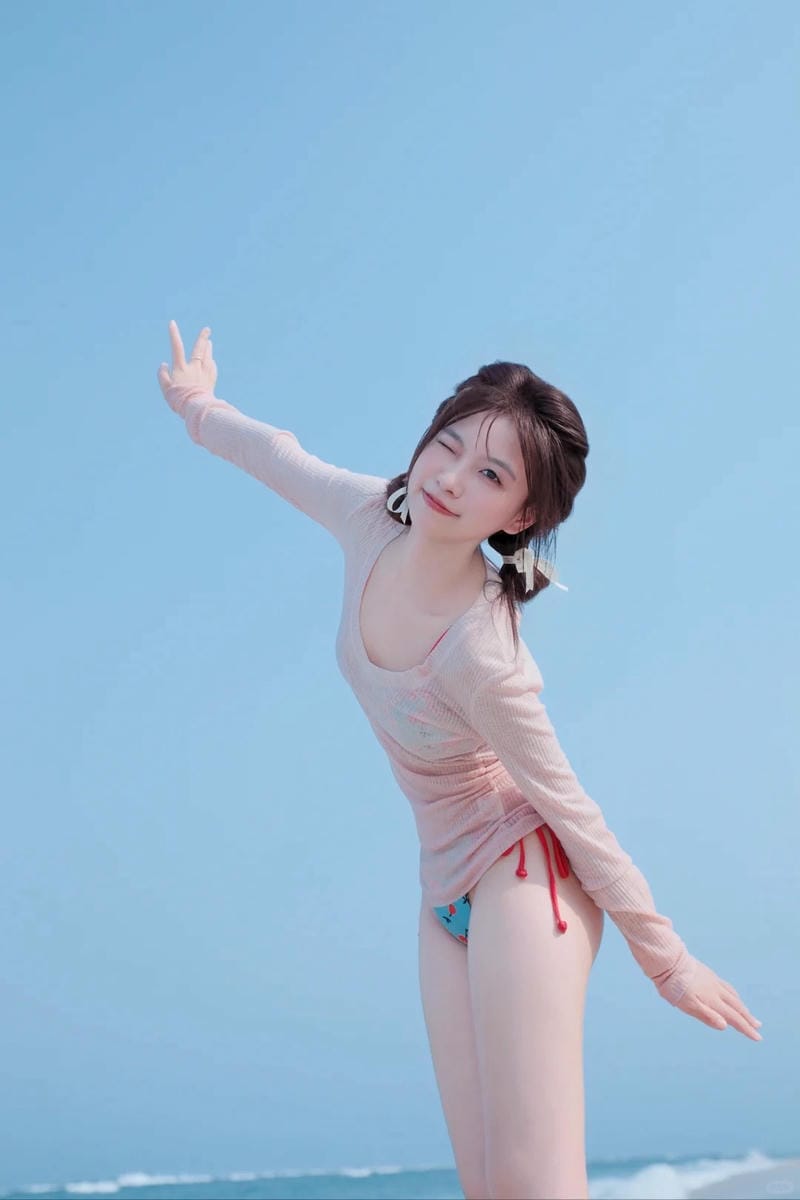 gái lớp 7 mặc bikini 18