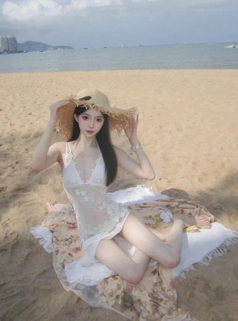 gái mặc bikini trắng 12