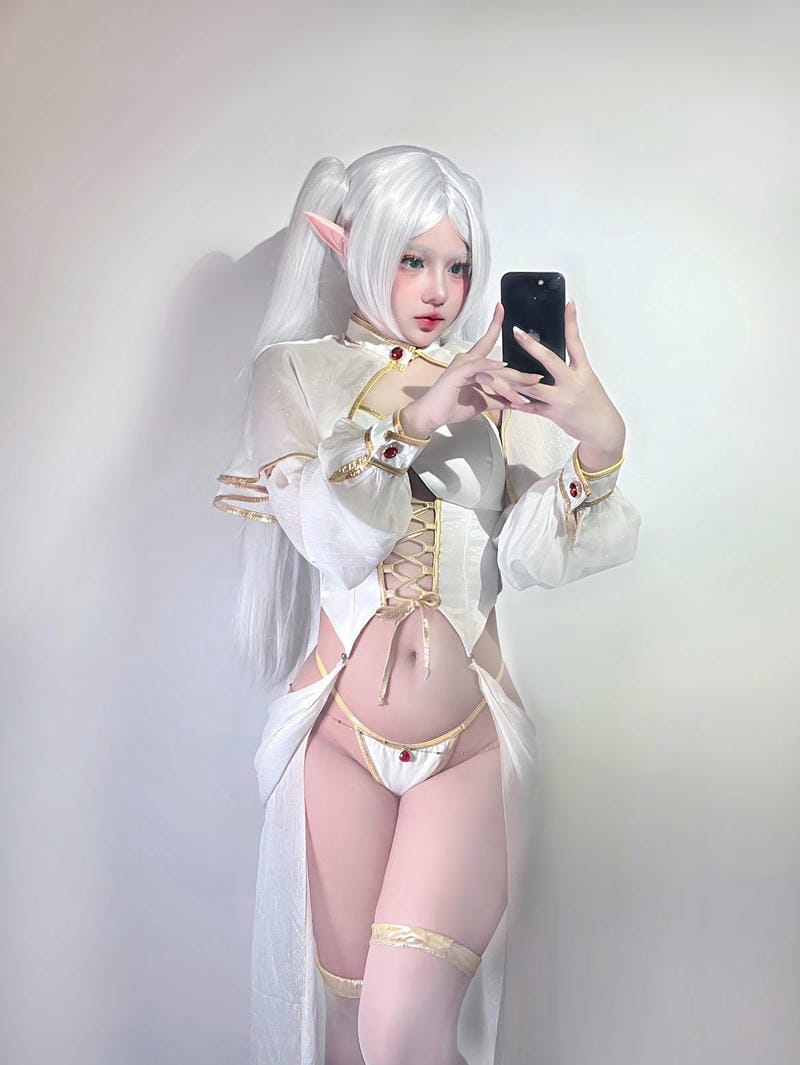 gái xinh cosplay mặc bikini 17