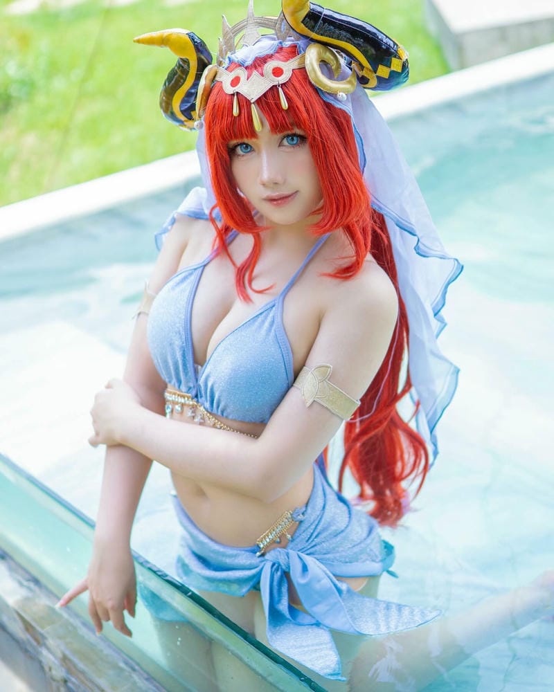 gái xinh cosplay mặc bikini 3