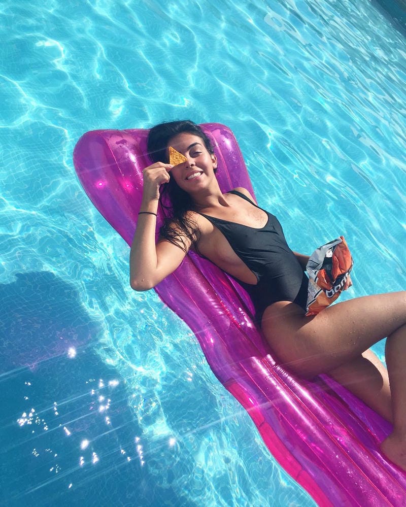 georgina rodriguez bikini 21