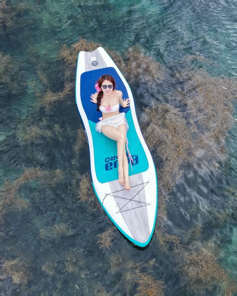 hạ nhiên mặc bikini 2