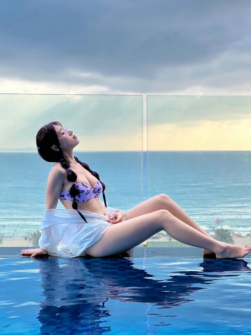 hạ nhiên mặc bikini 29