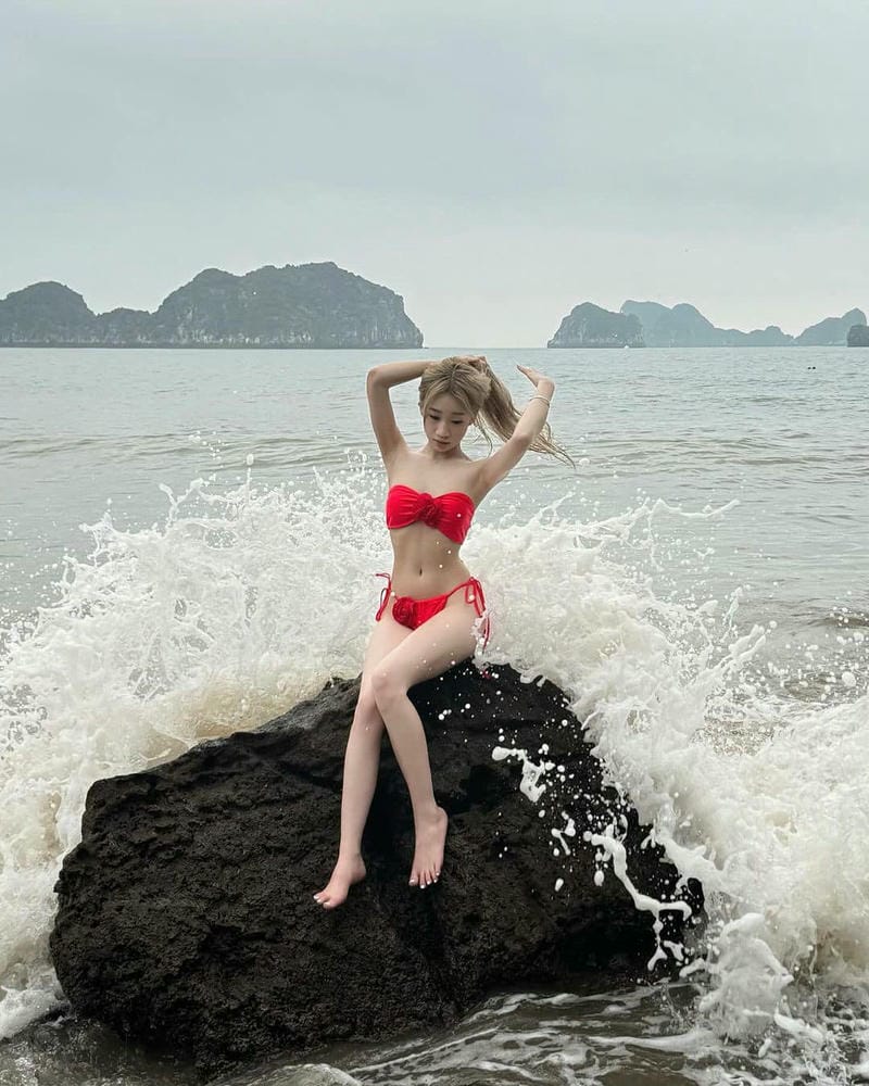 hoàng lan anh mặc bikini 13