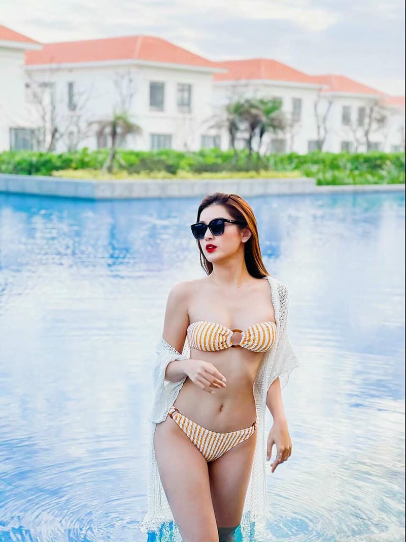 huyền my bikini 27