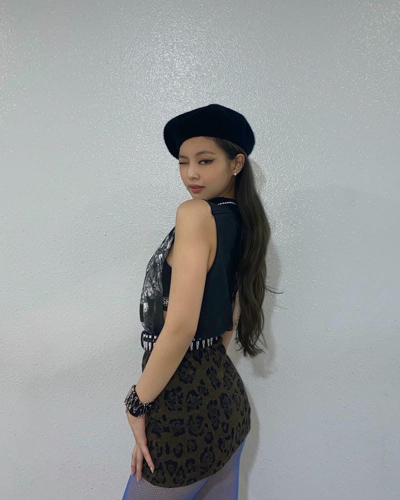 jennie sexy 17