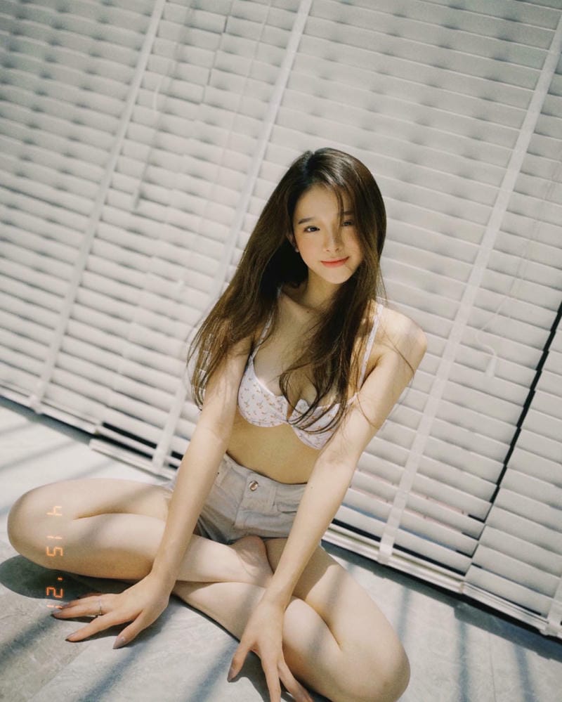 linh ka bikini 11