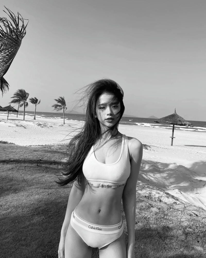 linh ka bikini 3