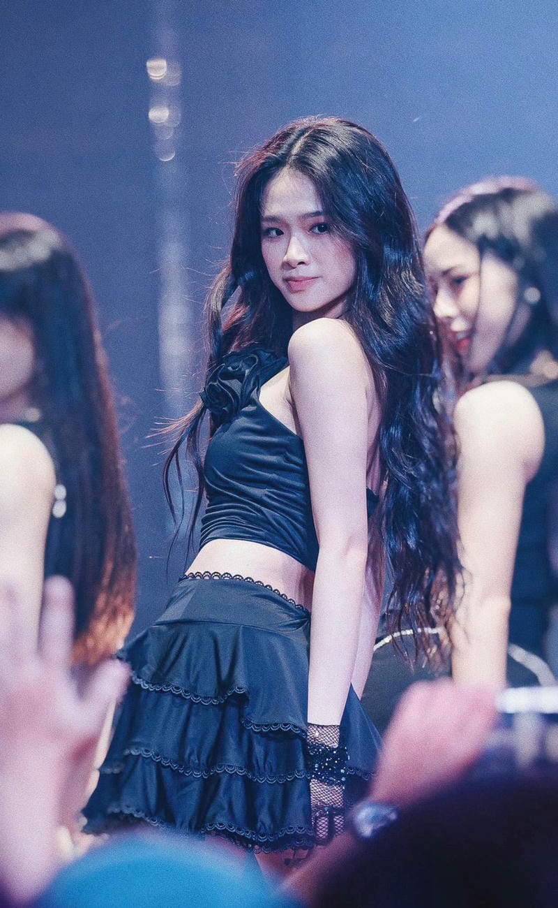 linh ka sexy 4
