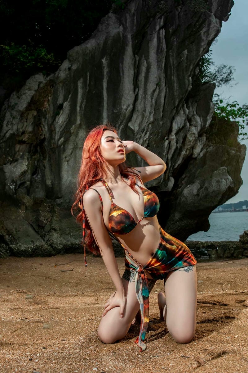 linh miu bikini 31