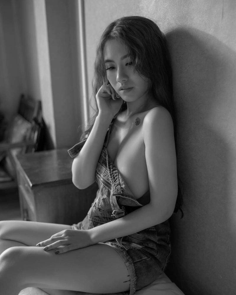 linh miu bikini 37