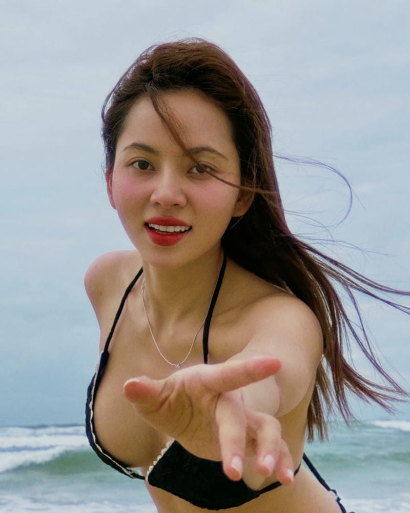 ngô lan hương bikini 15