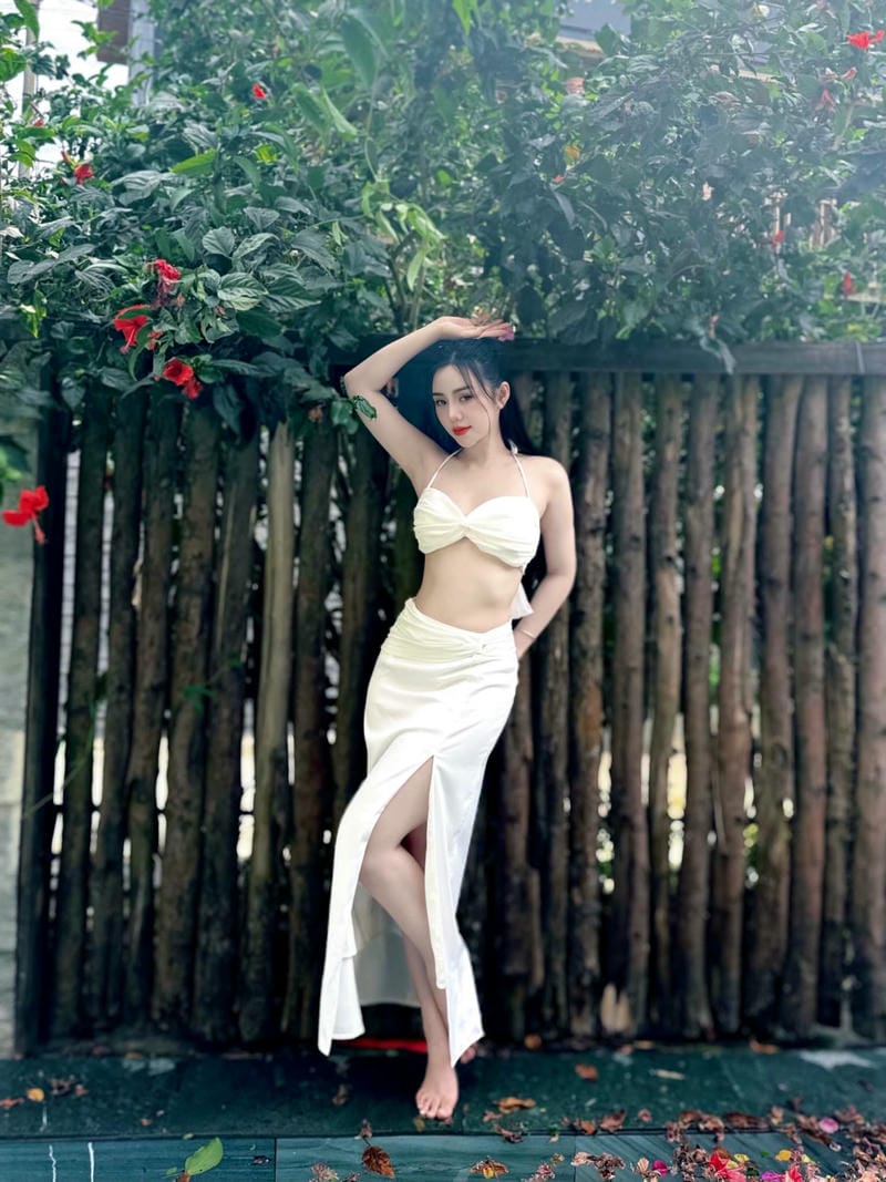 quỳnh kool bikini 16