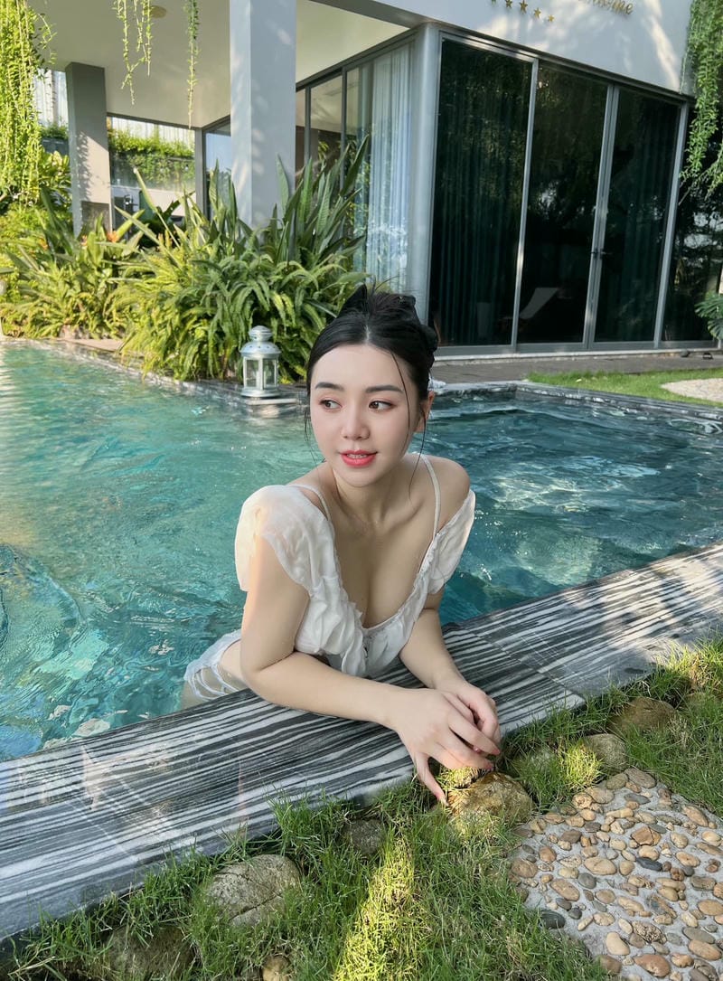 quỳnh kool bikini 22