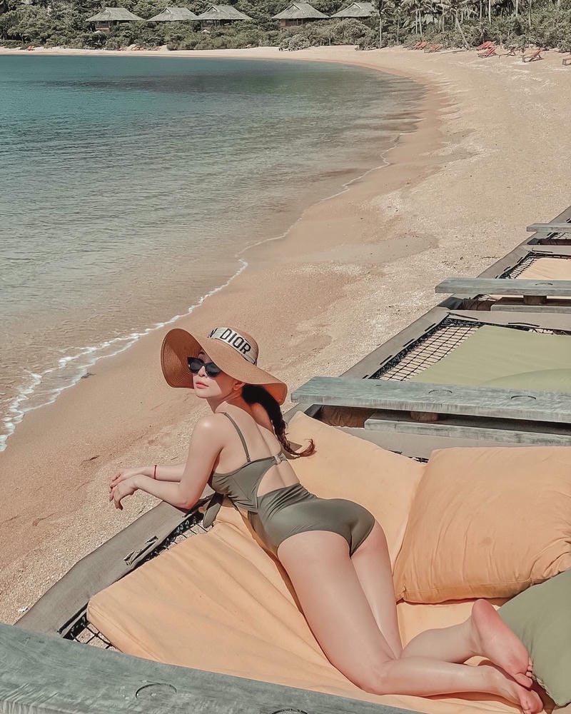 quỳnh nga bikini 24