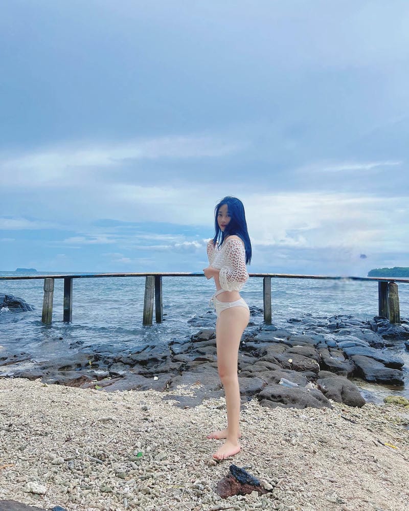 thảo lee mặc bikini 26