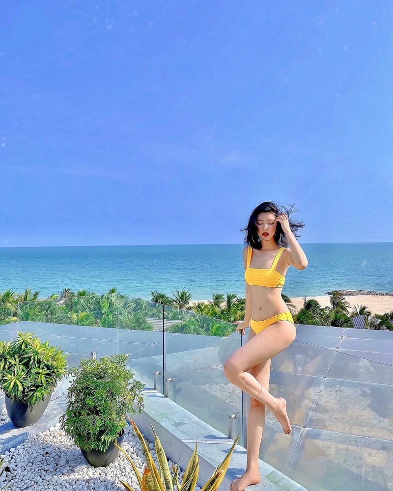 thúy ngân bikini 1