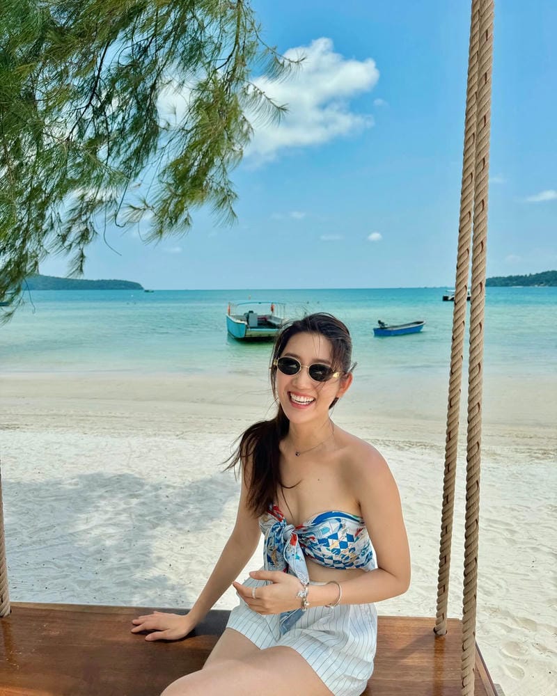 thúy ngân bikini 17