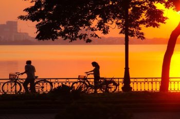 Ảnh Bìa Facebook – Thiết Kế Thu Hút Và Chuyên Nghiệp