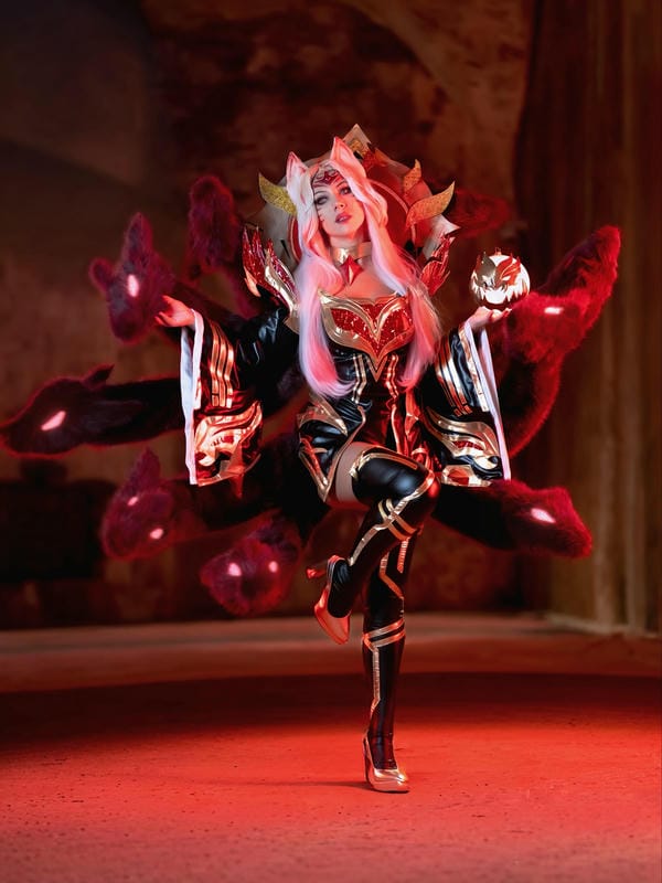 cosplay đuôi cáo