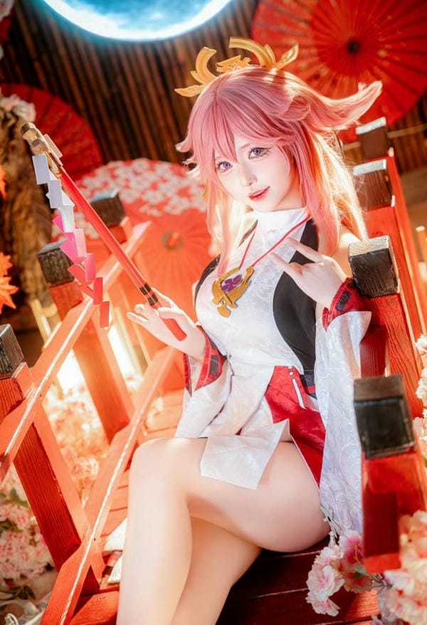 cosplay yae miko 3