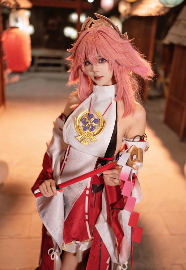 cosplay yae miko 7