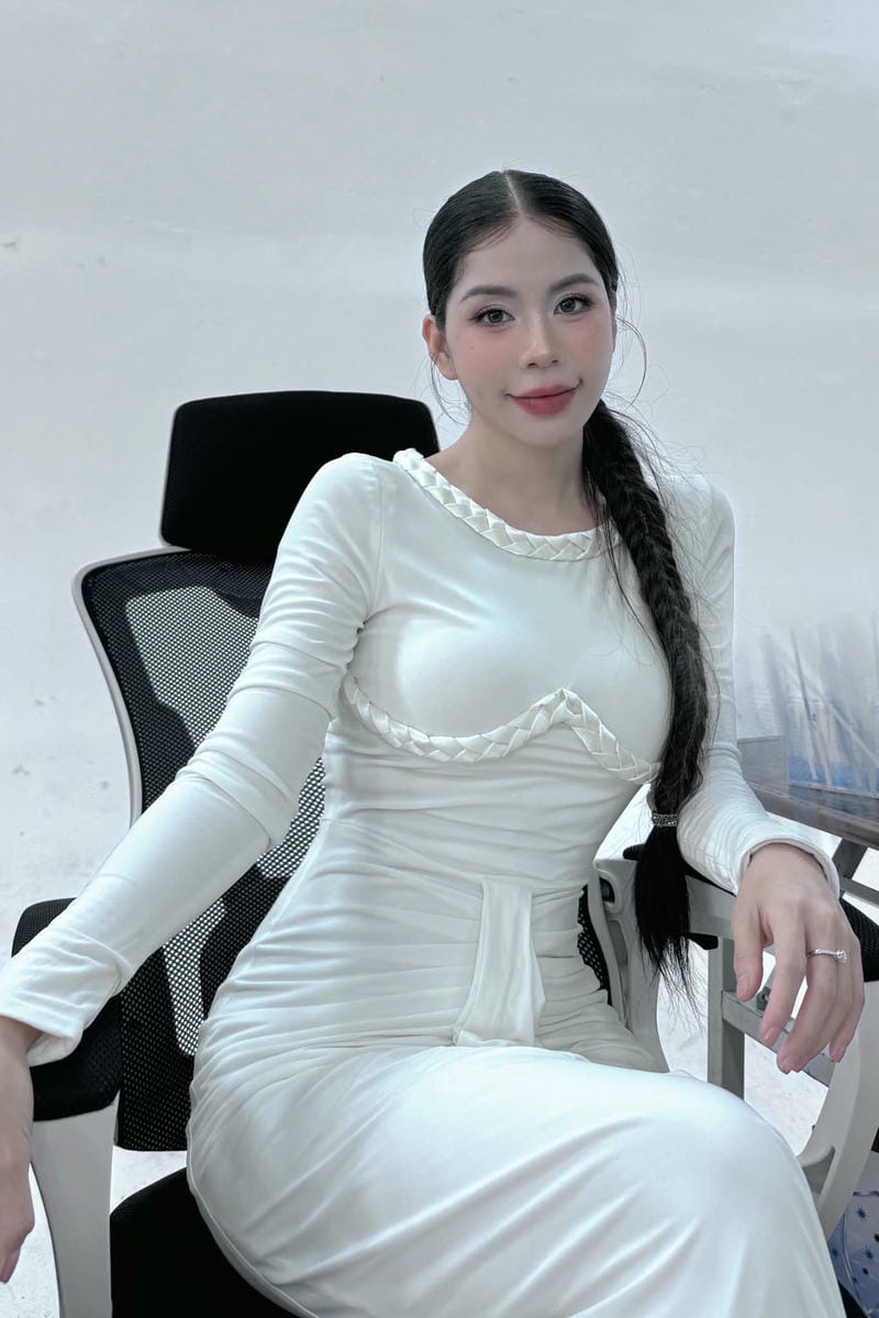 hằng du mục sexy 2