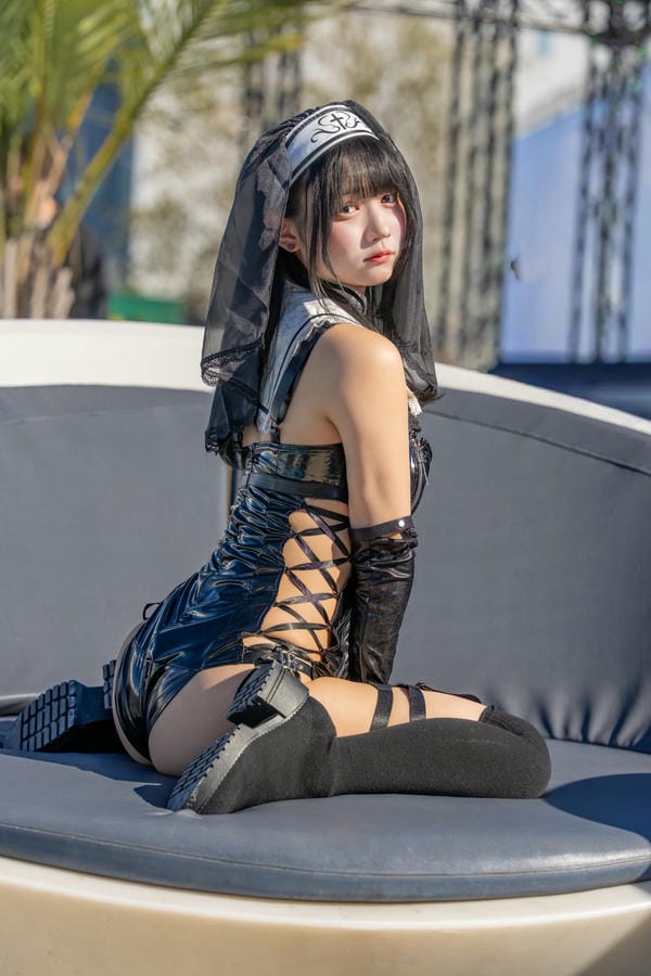 nun cosplay 23