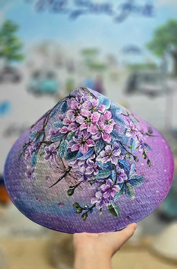 tranh vẽ nón lá 19