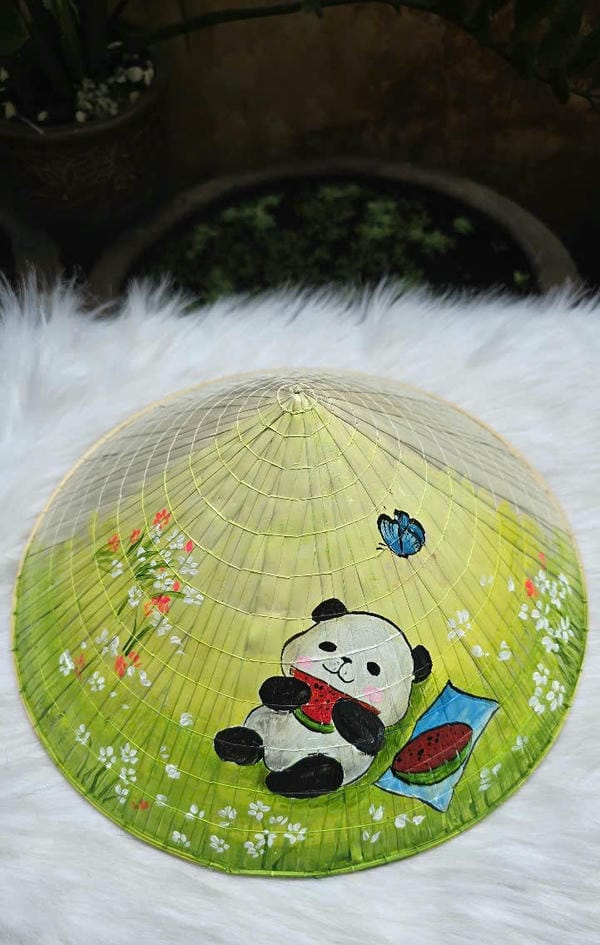 tranh vẽ nón lá 24