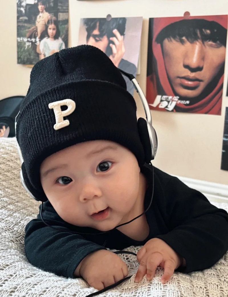 ảnh bé trai đáng yêu 16