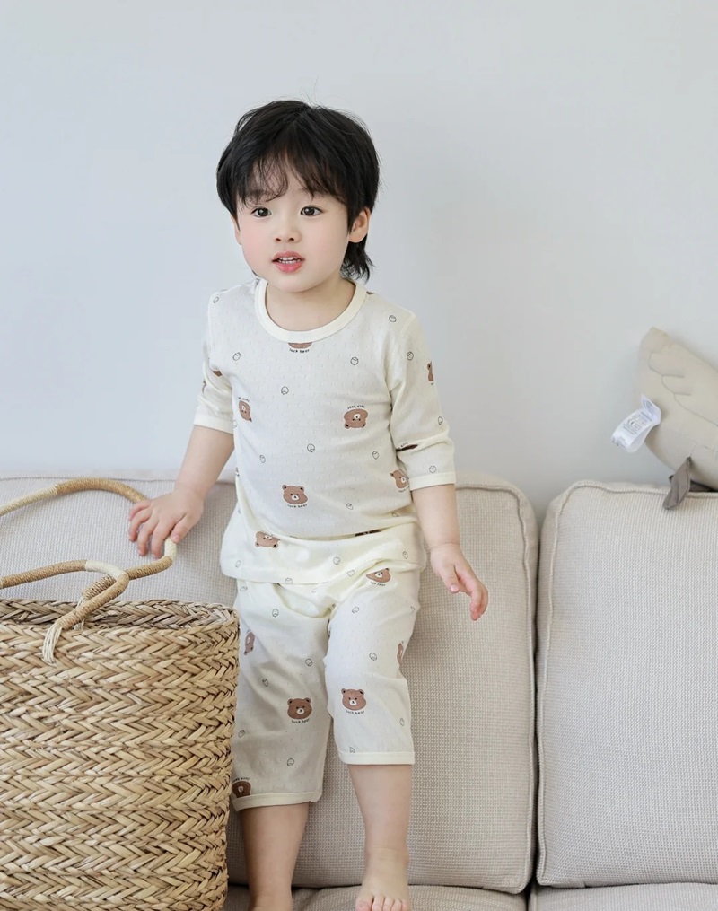 ảnh bé trai đáng yêu 17