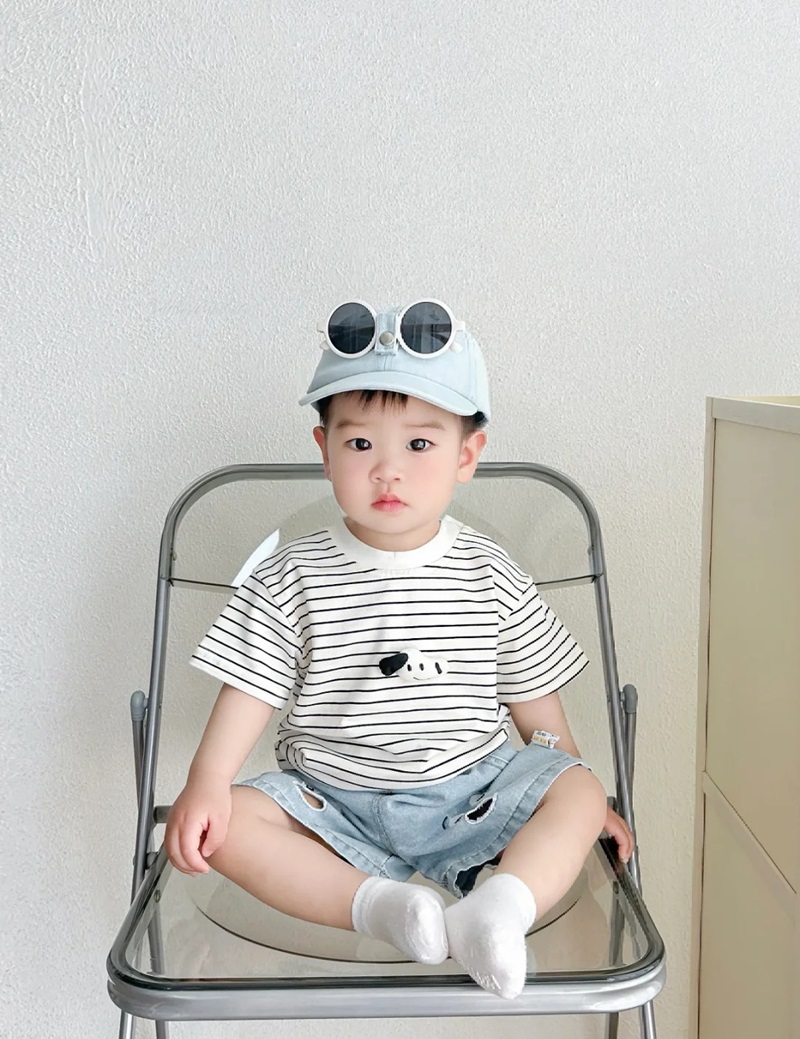 ảnh bé trai đáng yêu 24