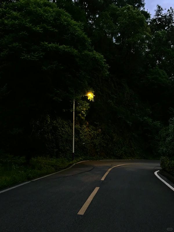 ảnh chill buồn 28