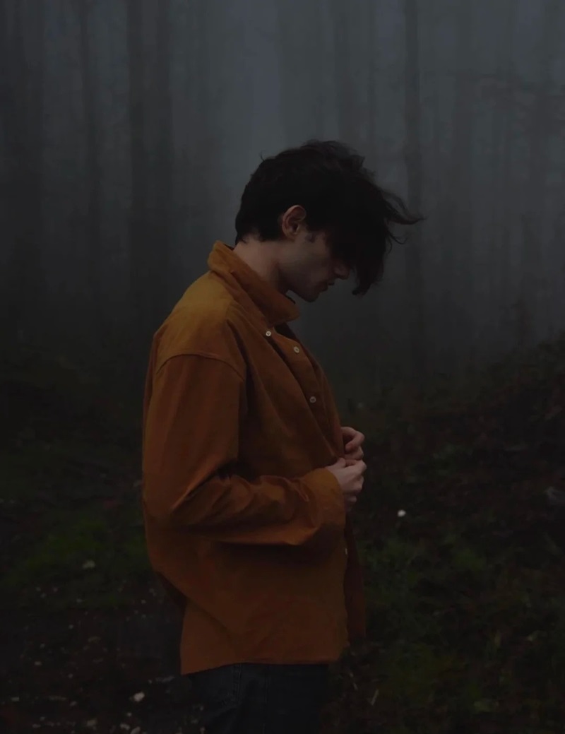 ảnh con trai buồn 14