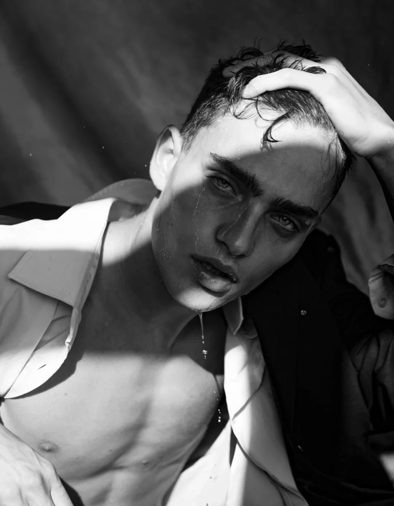 ảnh con trai buồn 15