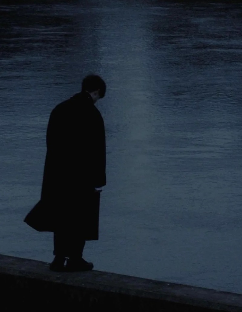 ảnh con trai buồn 19